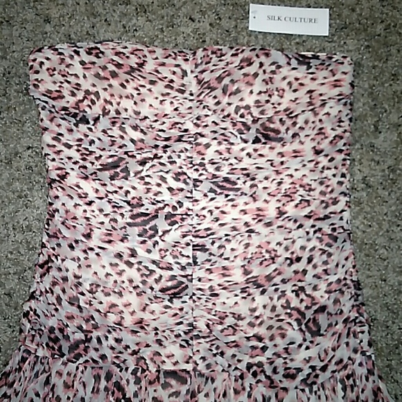 2 piece Silk Culture Dress - Picture 4 of 6